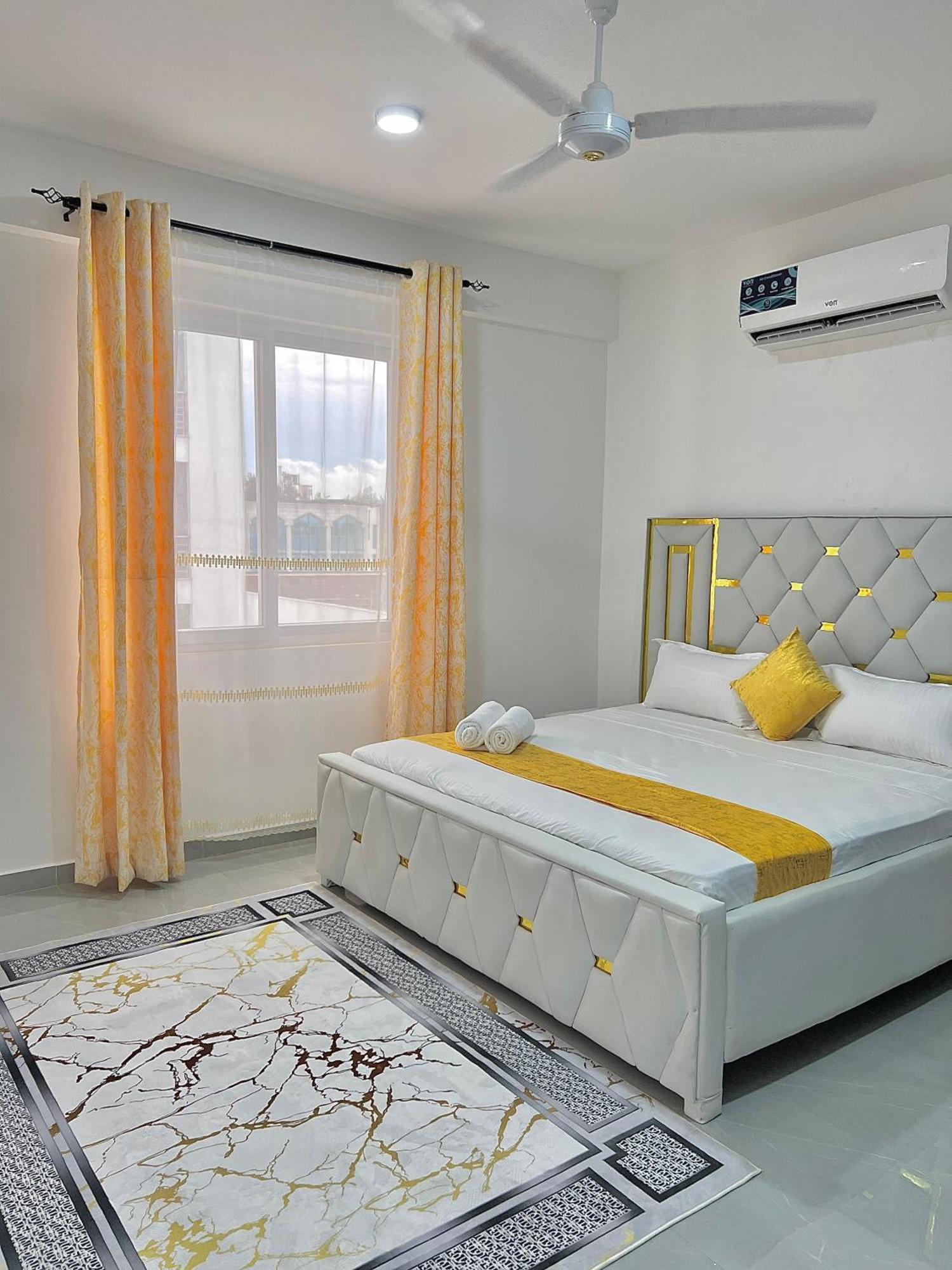 Aqua Gardens Seaview Luxury Homestay Nyali Msa Homestay